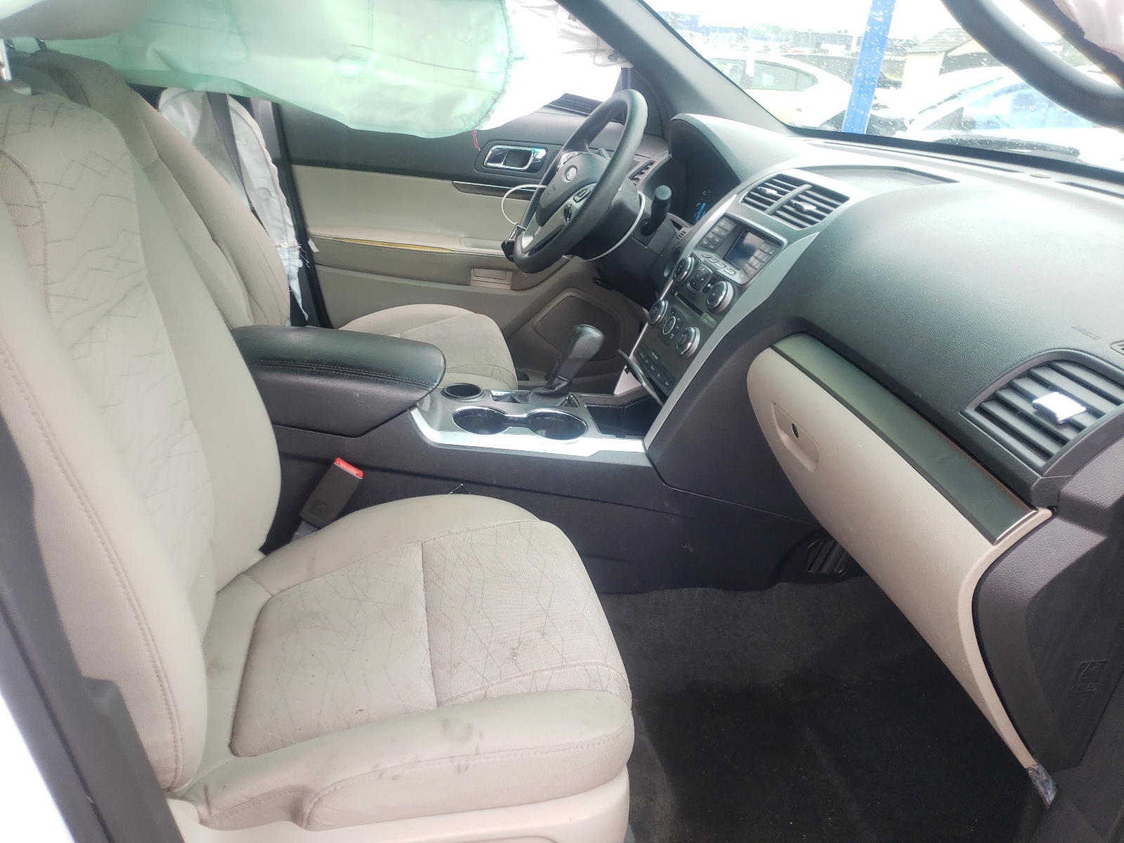 Photo 5 from auction – 2015 FORD EXPLORER with VIN 1FM5K7B85FGA61061