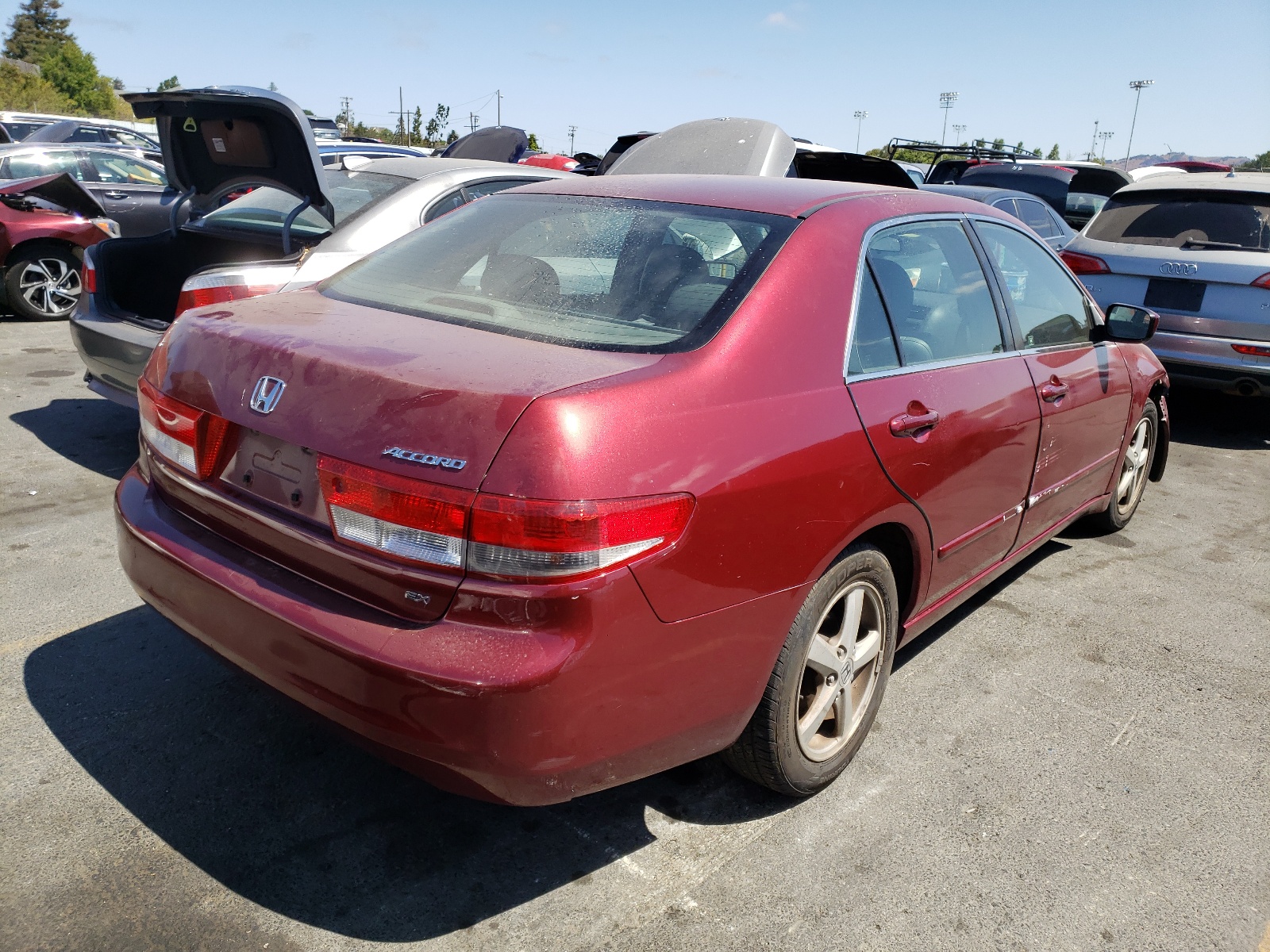 Photo 4 from auction – 2003 HONDA ACCORD EX with VIN JHMCM566X3C076420