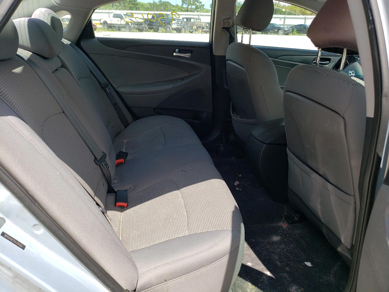 Photo 6 from auction – 2012 HYUNDAI SONATA with VIN 5NPEB4AC7CH339569
