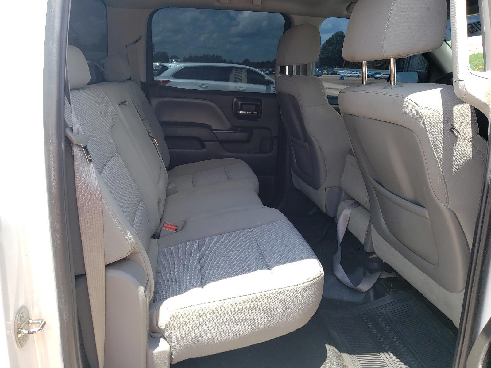 Photo 6 from auction – 2014 CHEVROLET SILVERADO with VIN 3GCUKPEH7EG240331