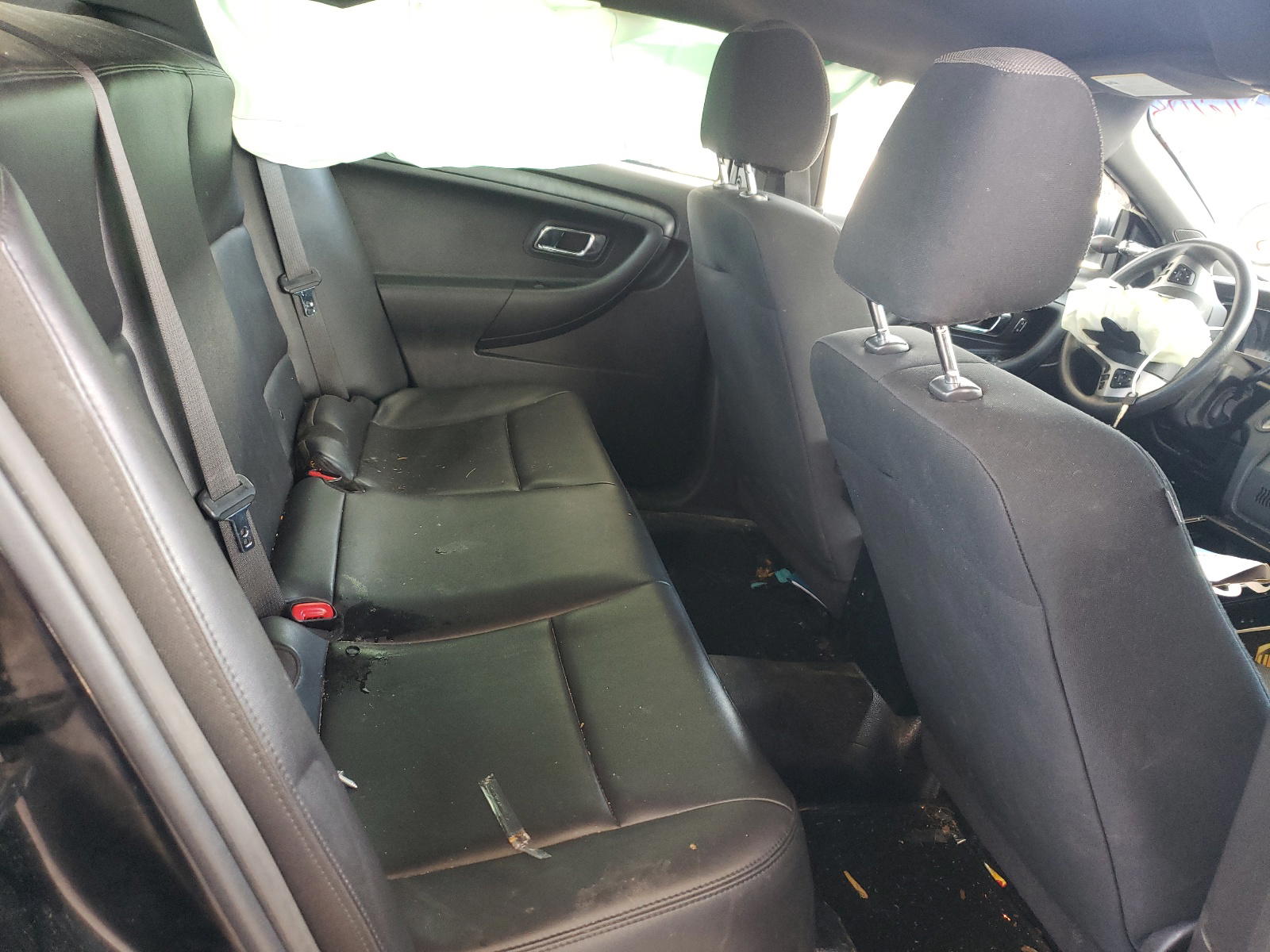Photo 6 from auction – 2013 FORD TAURUS POL with VIN 1FAHP2M88DG110534