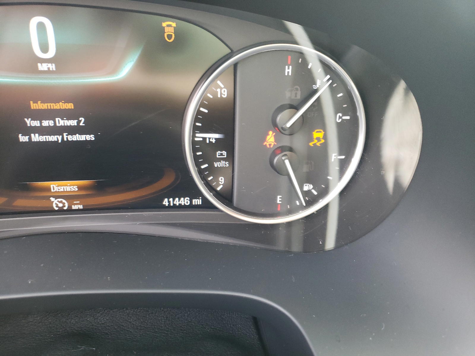 Photo 8 from auction – 2018 BUICK LACROSSE E with VIN 1G4ZP5SS4JU126768