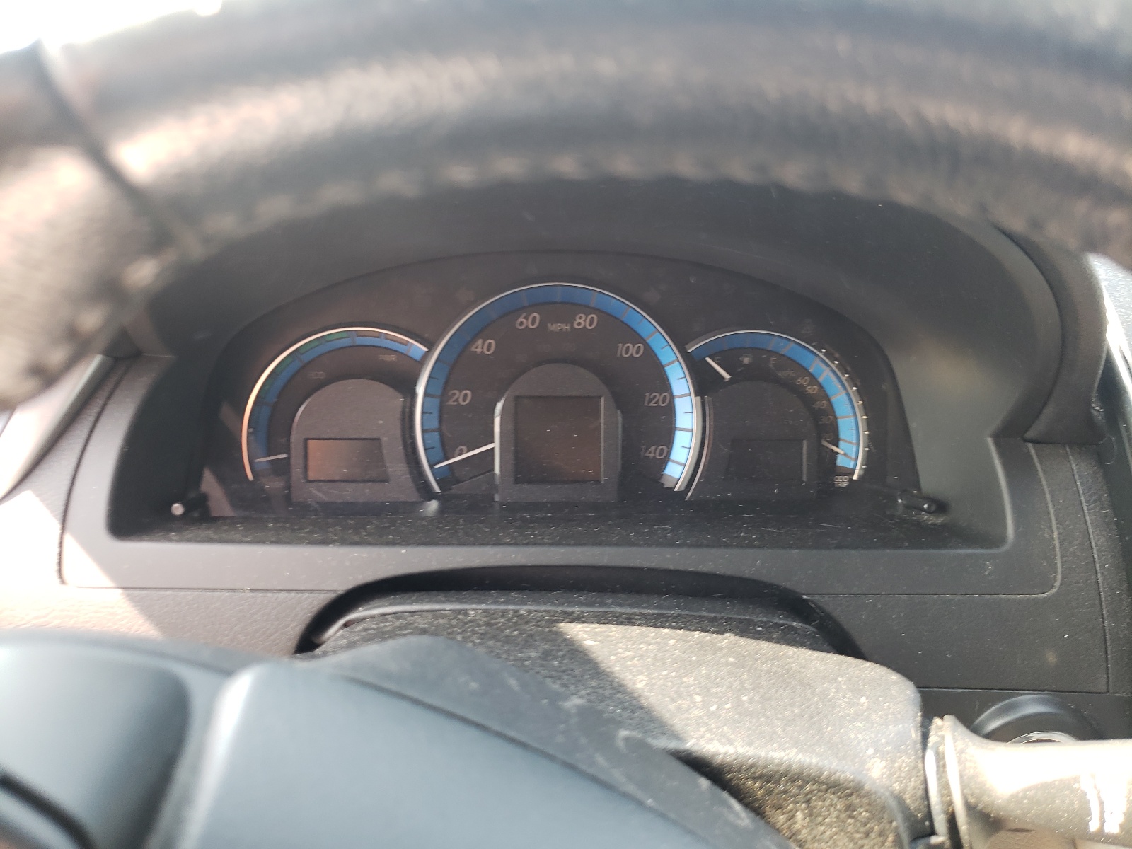 Photo 8 from auction – 2012 TOYOTA CAMRY HYBR with VIN 4T1BD1FK5CU005389