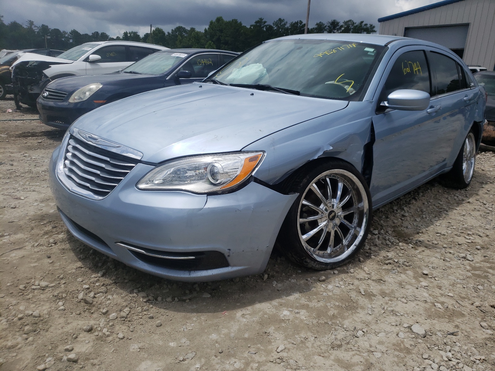 Photo 2 from auction – 2014 CHRYSLER 200 LX with VIN 1C3CCBAG6EN178814