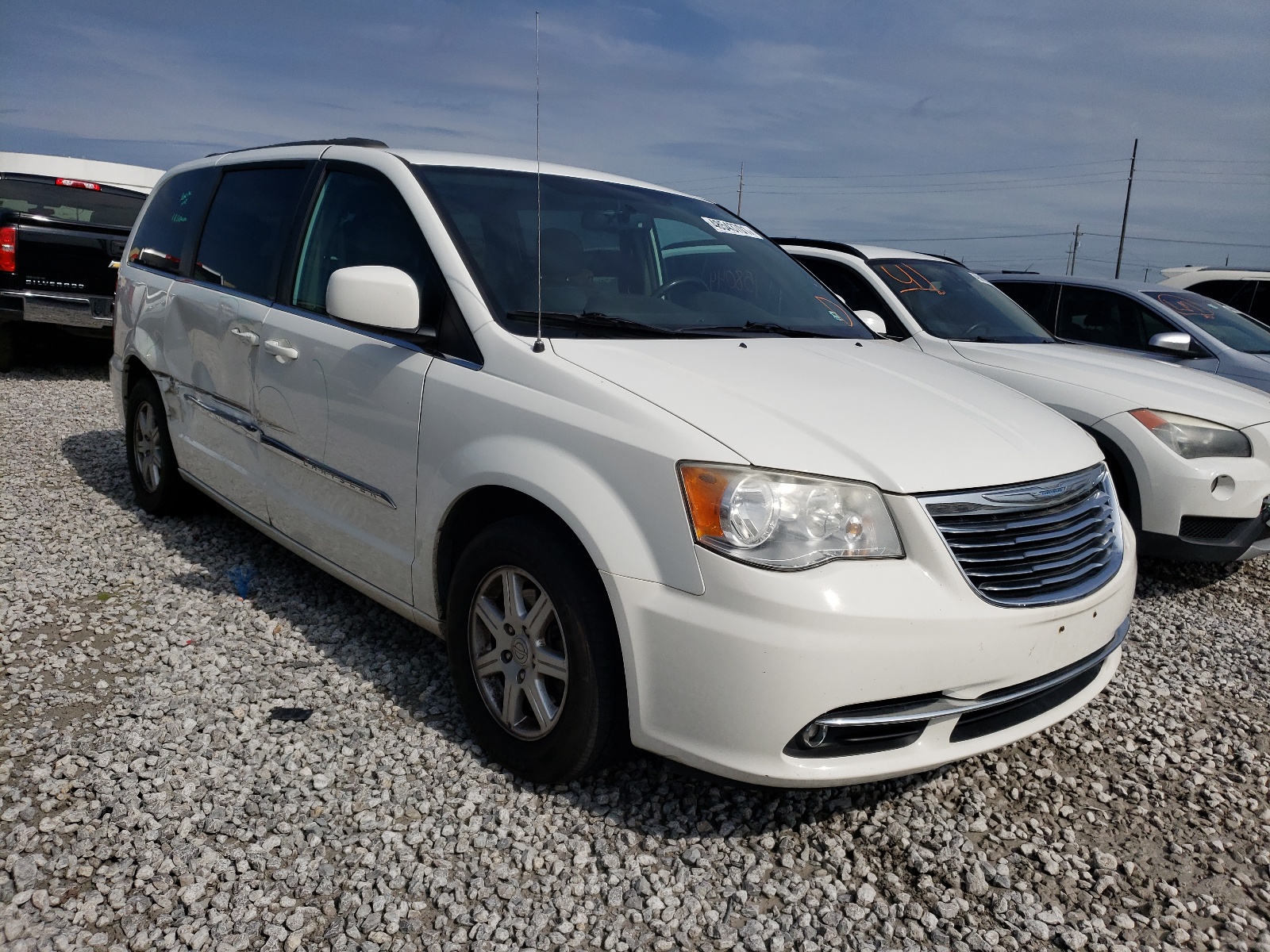 CHRYSLER TOWN & COU 2012 with VIN 2C4RC1BG0CR351208 - Photo from auction
