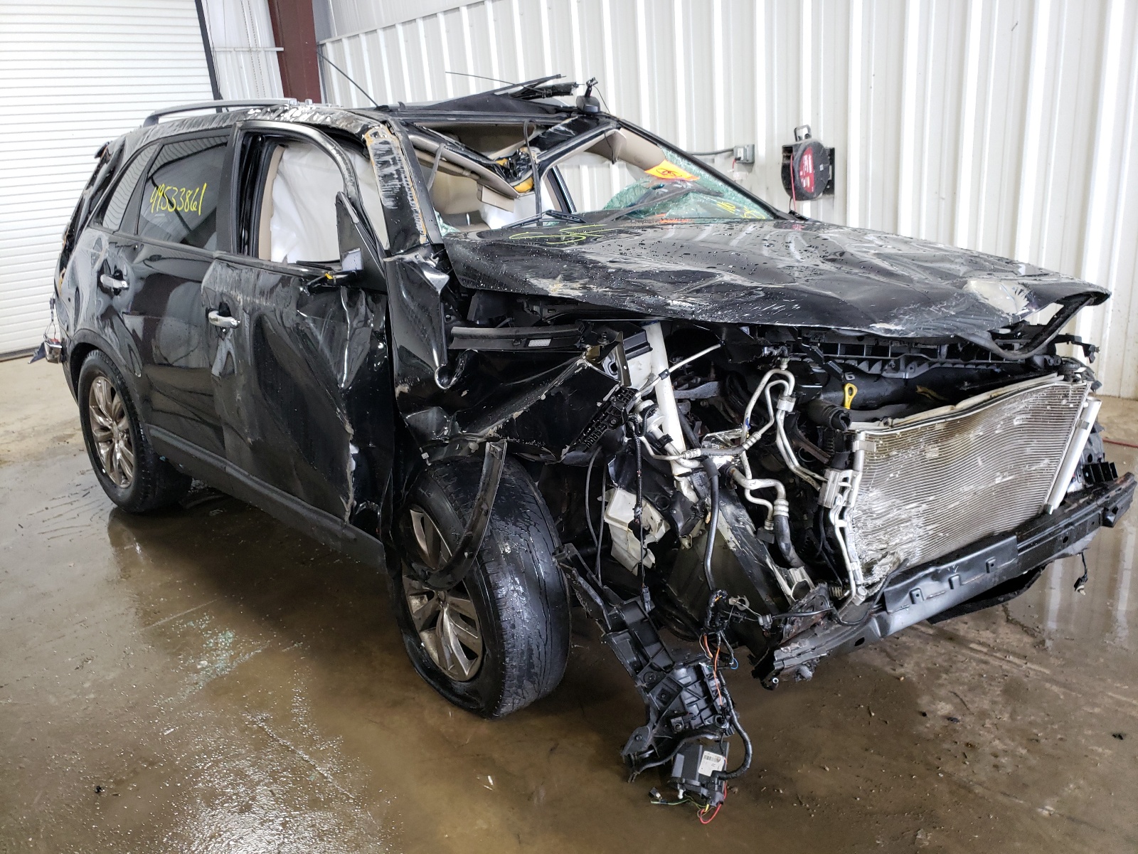 KIA SORENTO EX 2011 with VIN 5XYKUDA24BG090349 - Photo from auction