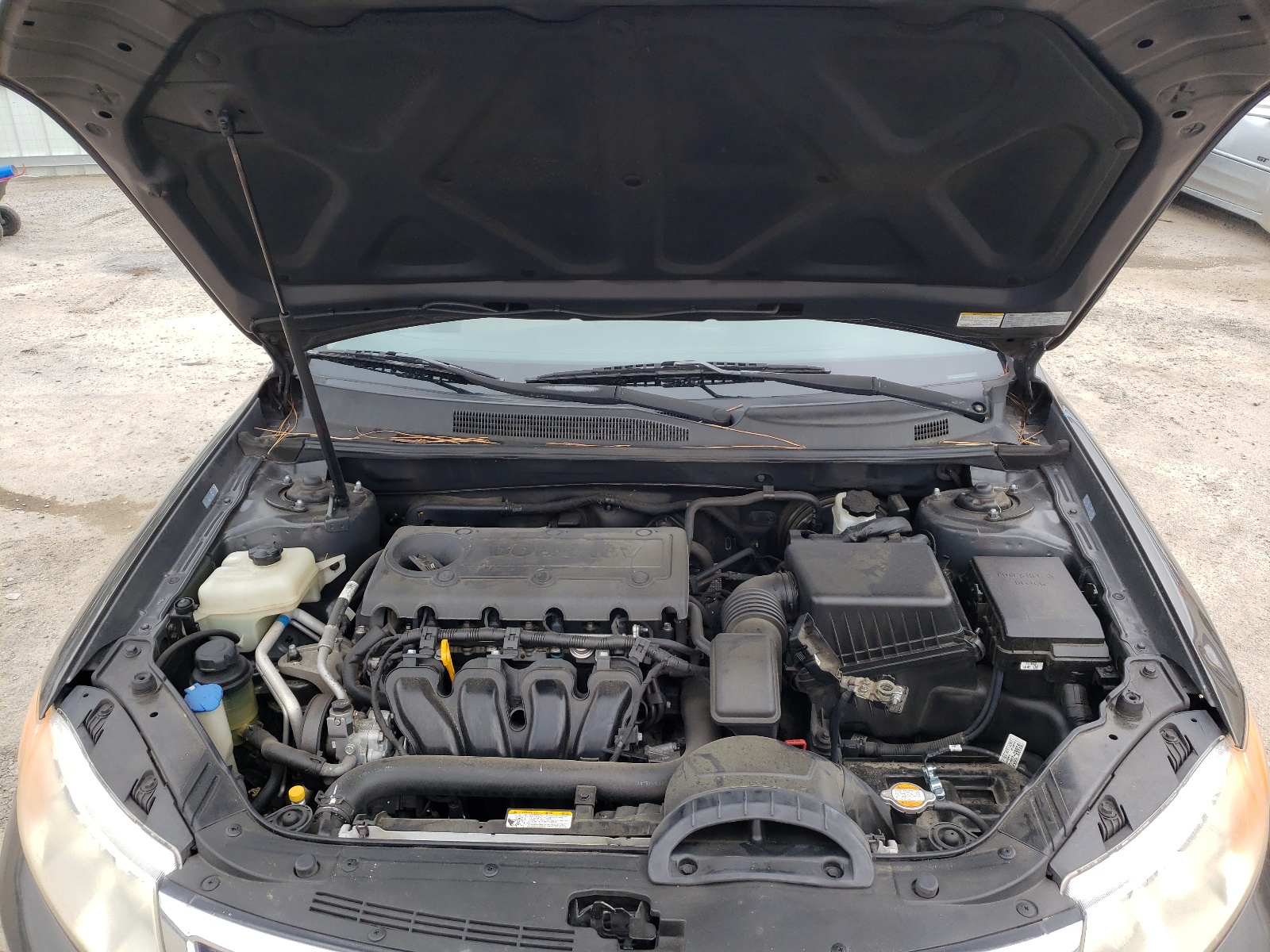 صورة رقم 7 من المزاد - 2010 KIA OPTIMA LX مع VIN KNAGG4A81A5377489