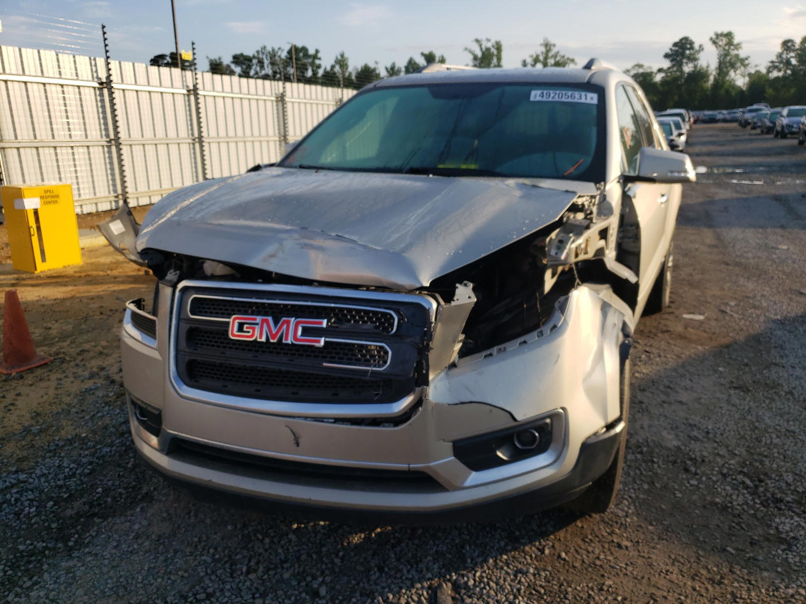 Photo 9 from auction – 2014 GMC ACADIA SLT with VIN 1GKKRRKD3EJ304299