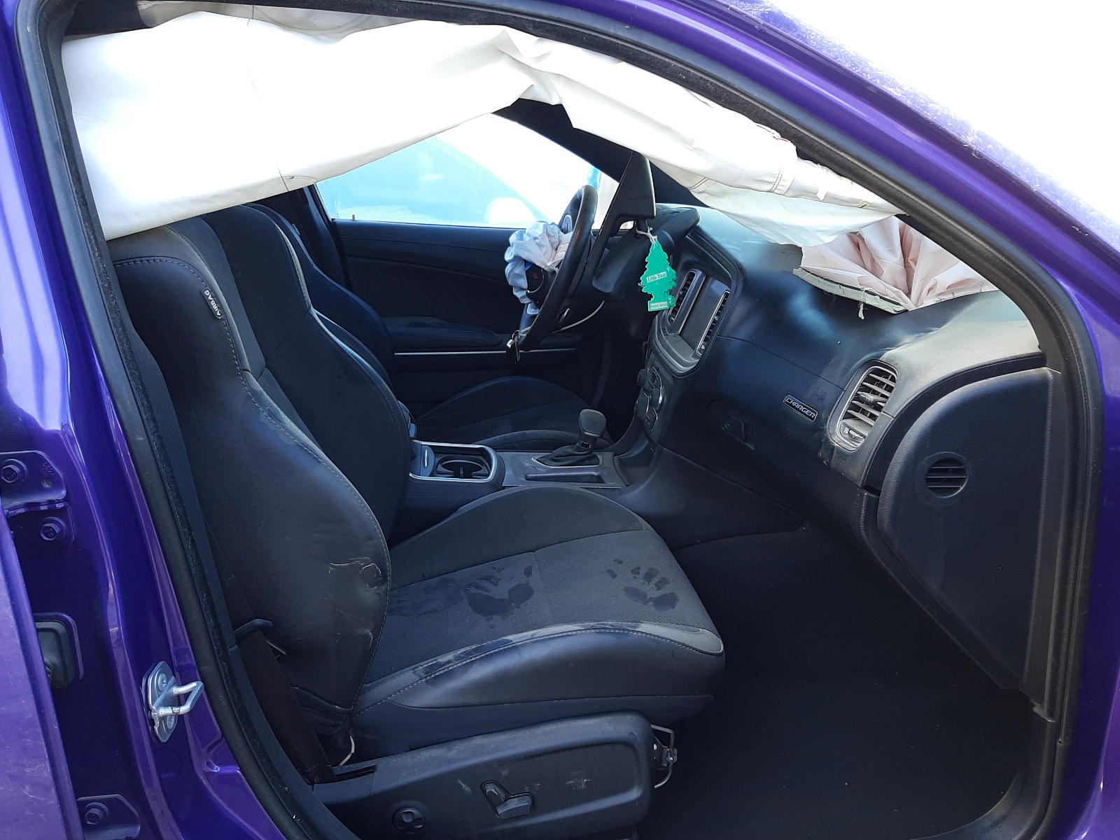 Photo 5 from auction – 2019 DODGE CHARGER SC with VIN 2C3CDXGJ7KH562165
