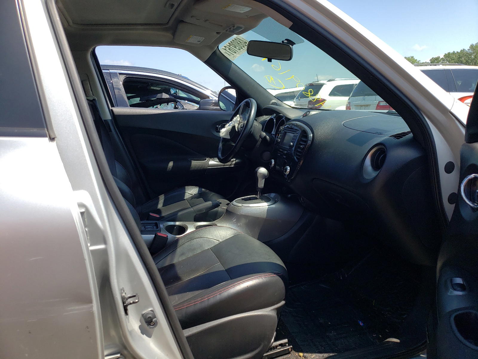 Photo 5 from auction – 2013 NISSAN JUKE S with VIN JN8AF5MR2DT200055