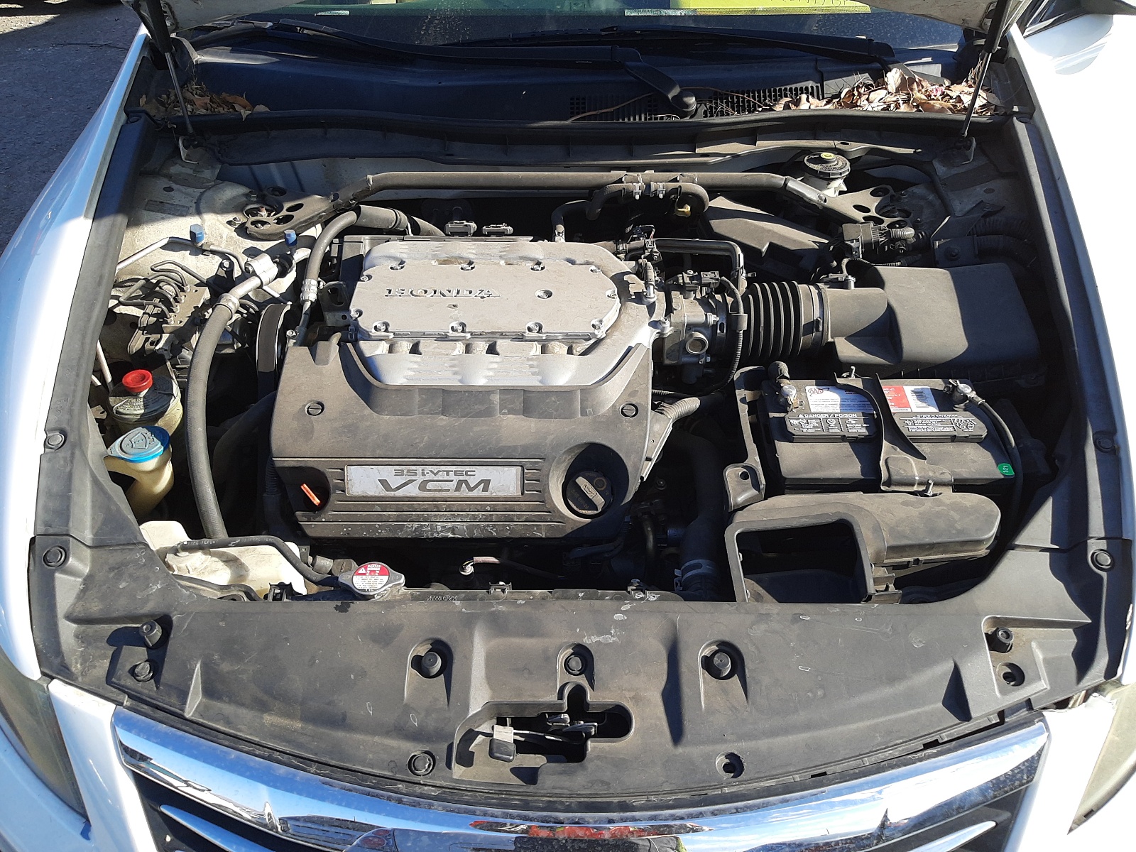 Photo 7 from auction – 2012 HONDA ACCORD EXL with VIN 1HGCP3F85CA001006