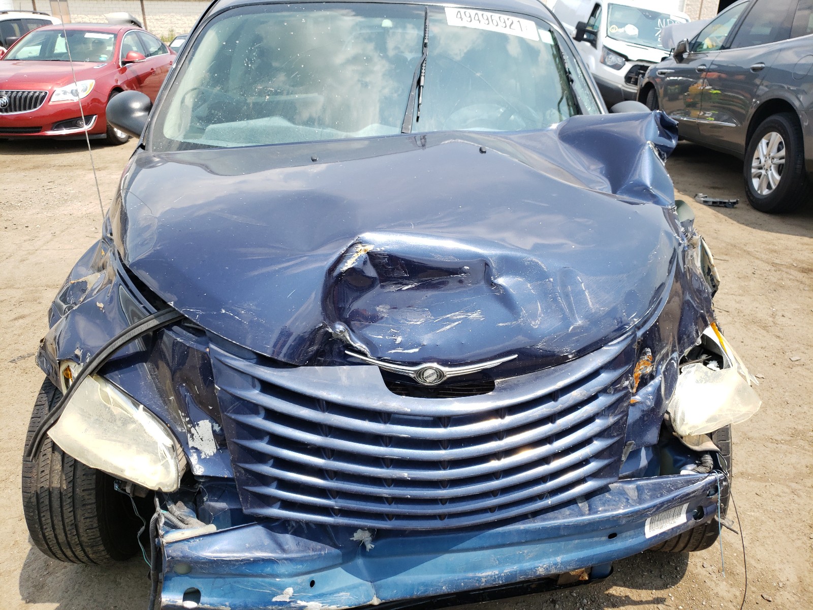 Photo 7 from auction – 2005 CHRYSLER PT CRUISER with VIN 3C8FY58B15T543677