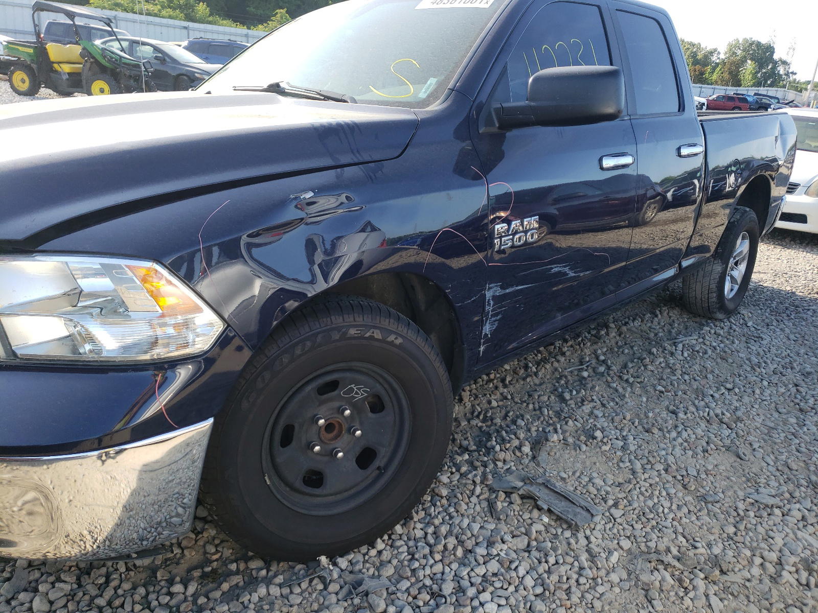 Photo 9 from auction – 2015 RAM 1500 SLT with VIN 1C6RR6GG7FS553235