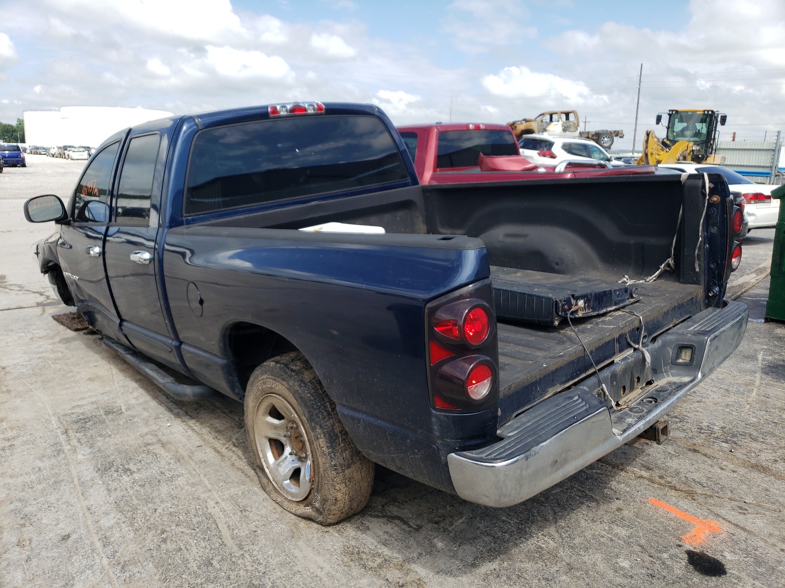 Photo 3 from auction – 2007 DODGE RAM 1500 S with VIN 1D7HU18P67J533236