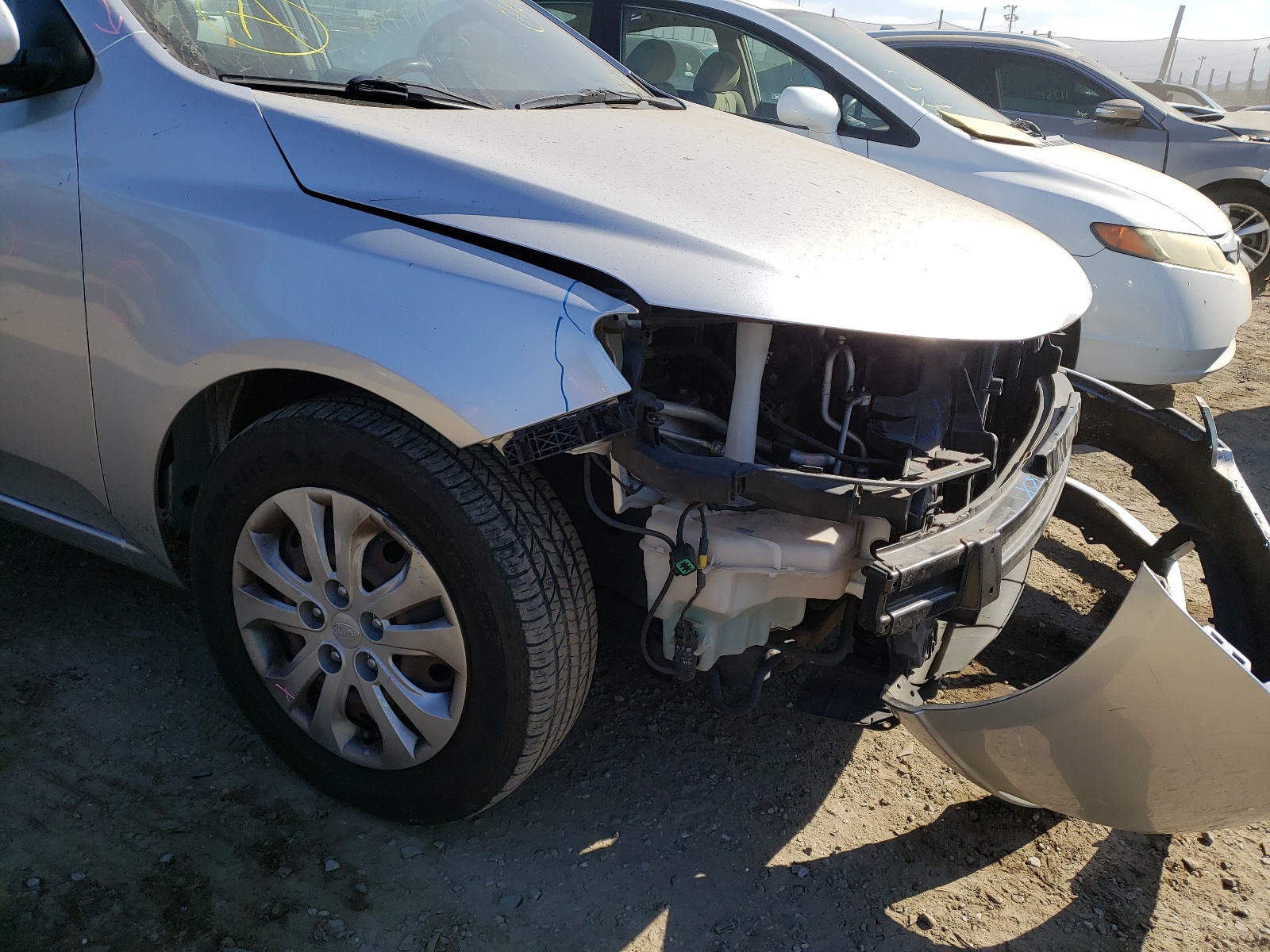 Фото 9 с аукциона – 2012 KIA FORTE EX с VIN KNAFU4A23C5565580