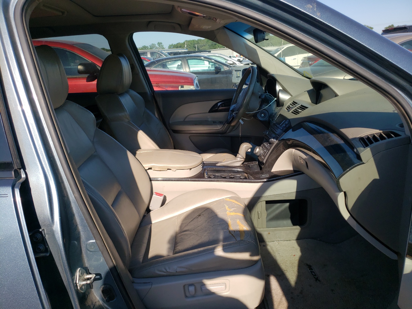 Photo 5 from auction – 2007 ACURA MDX with VIN 2HNYD28427H549208
