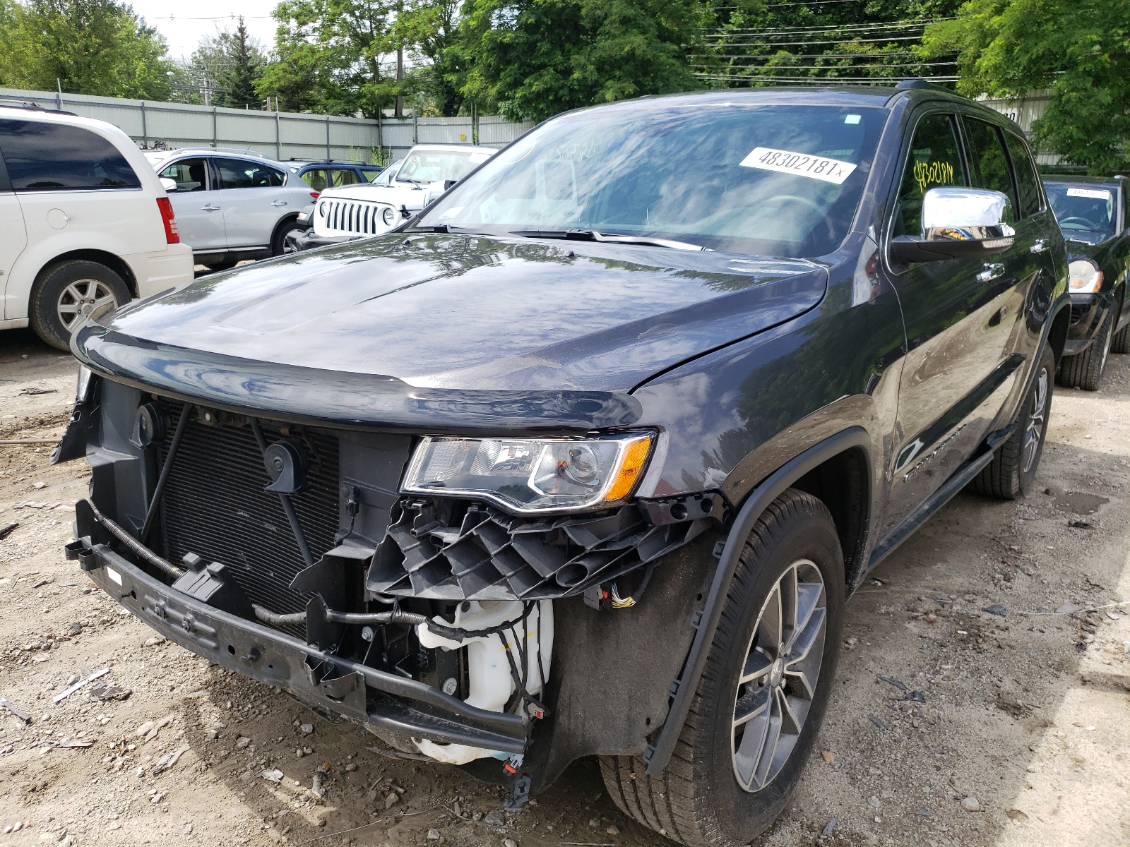 Photo 2 from auction – 2017 JEEP GRAND CHER with VIN 1C4RJFBG8HC735529