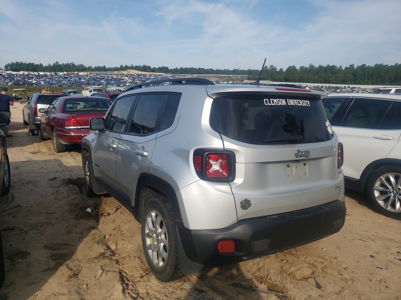 Photo 3 from auction – 2017 JEEP RENEGADE L with VIN ZACCJABB9HPG33181
