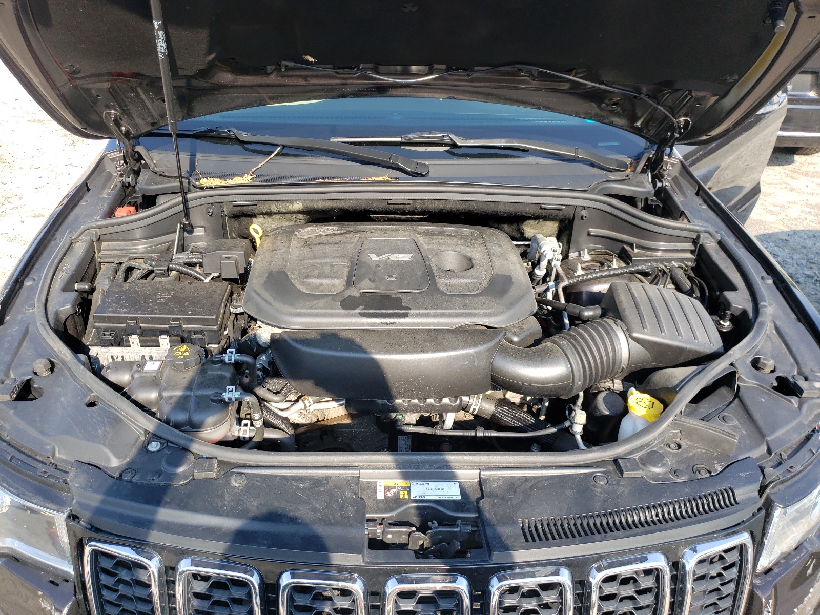 Photo 7 from auction – 2017 JEEP GRAND CHER with VIN 1C4RJFBG9HC670741