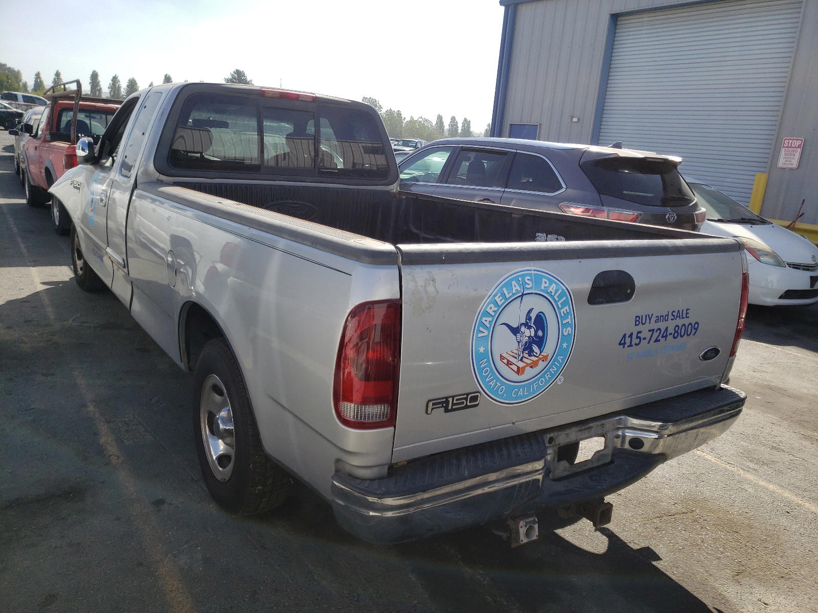 Photo 3 from auction – 2002 FORD F150 with VIN 1FTRX17L32NB65054