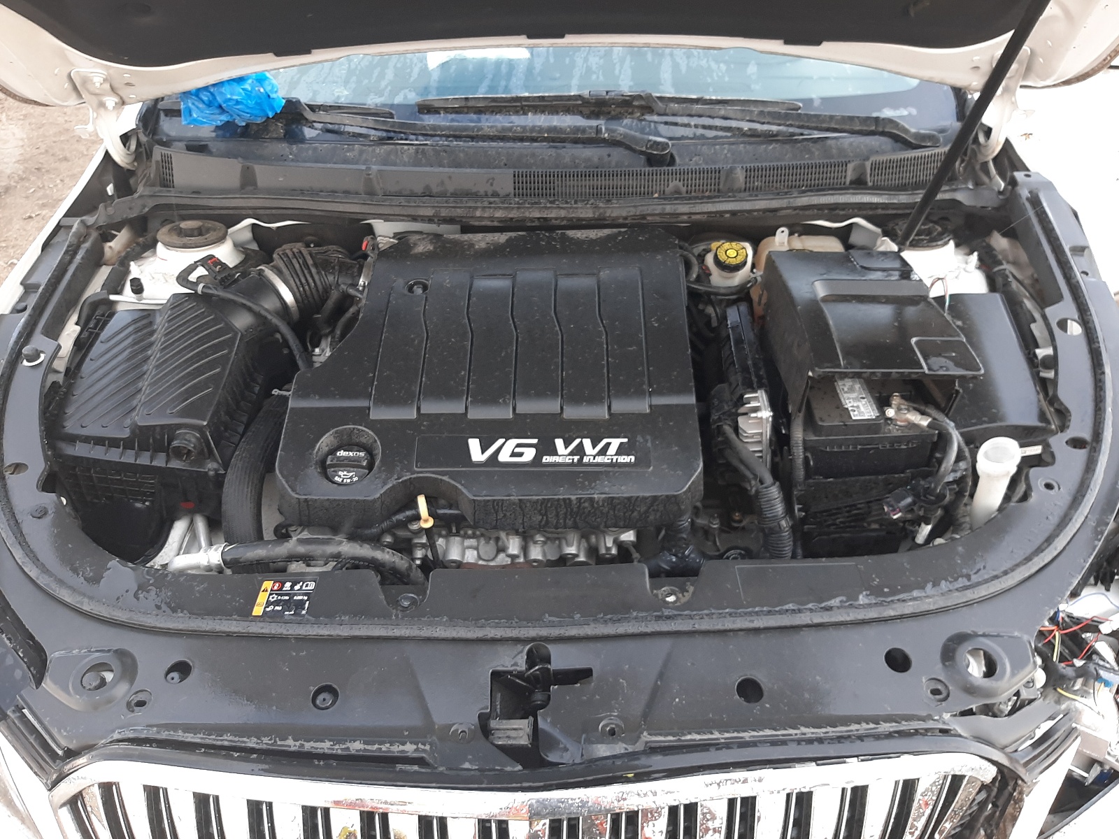 Photo 7 from auction – 2015 BUICK LACROSSE with VIN 1G4GB5G33FF113951