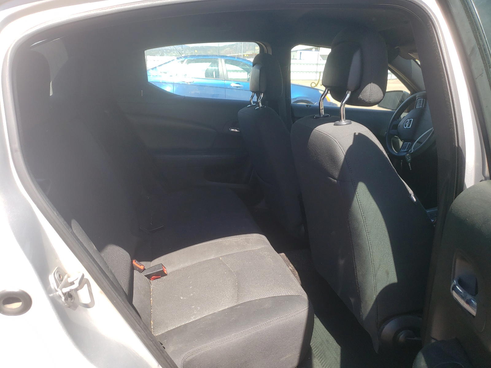Photo 6 from auction – 2011 DODGE AVENGER EX with VIN 1B3BD4FG0BN559001