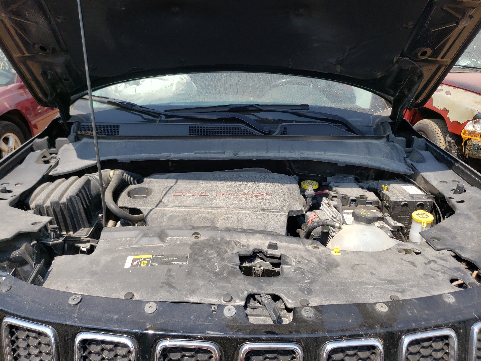 Фото 7 с аукциона – 2018 JEEP COMPASS LA с VIN 3C4NJCBB9JT139874