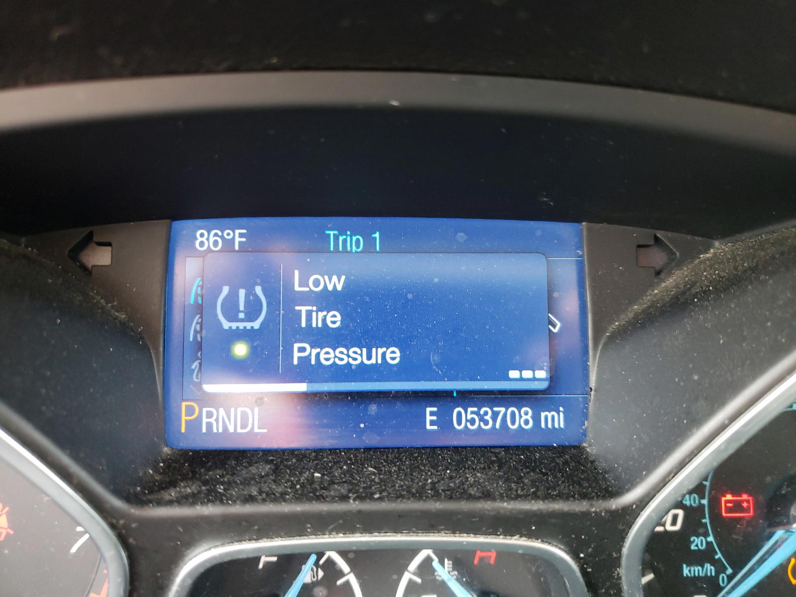 Photo 8 from auction – 2014 FORD FOCUS SE with VIN 1FADP3K21EL409018