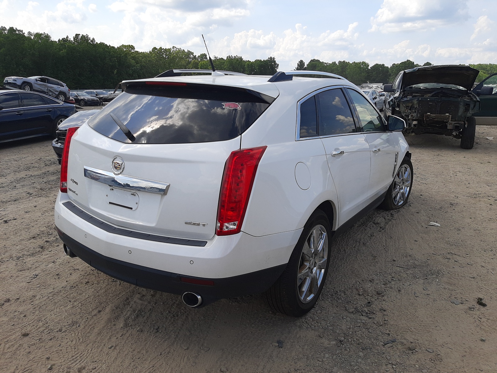 Photo 4 from auction – 2011 CADILLAC SRX PREMIU with VIN 3GYFNKE62BS505368