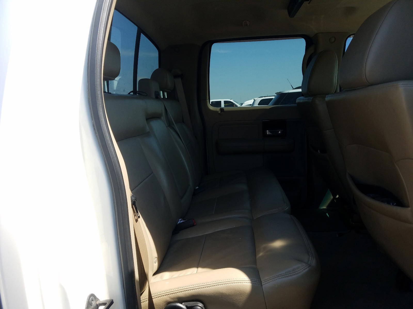 Photo 6 from auction – 2007 FORD F-150 with VIN 1FTPW145X7FA97482