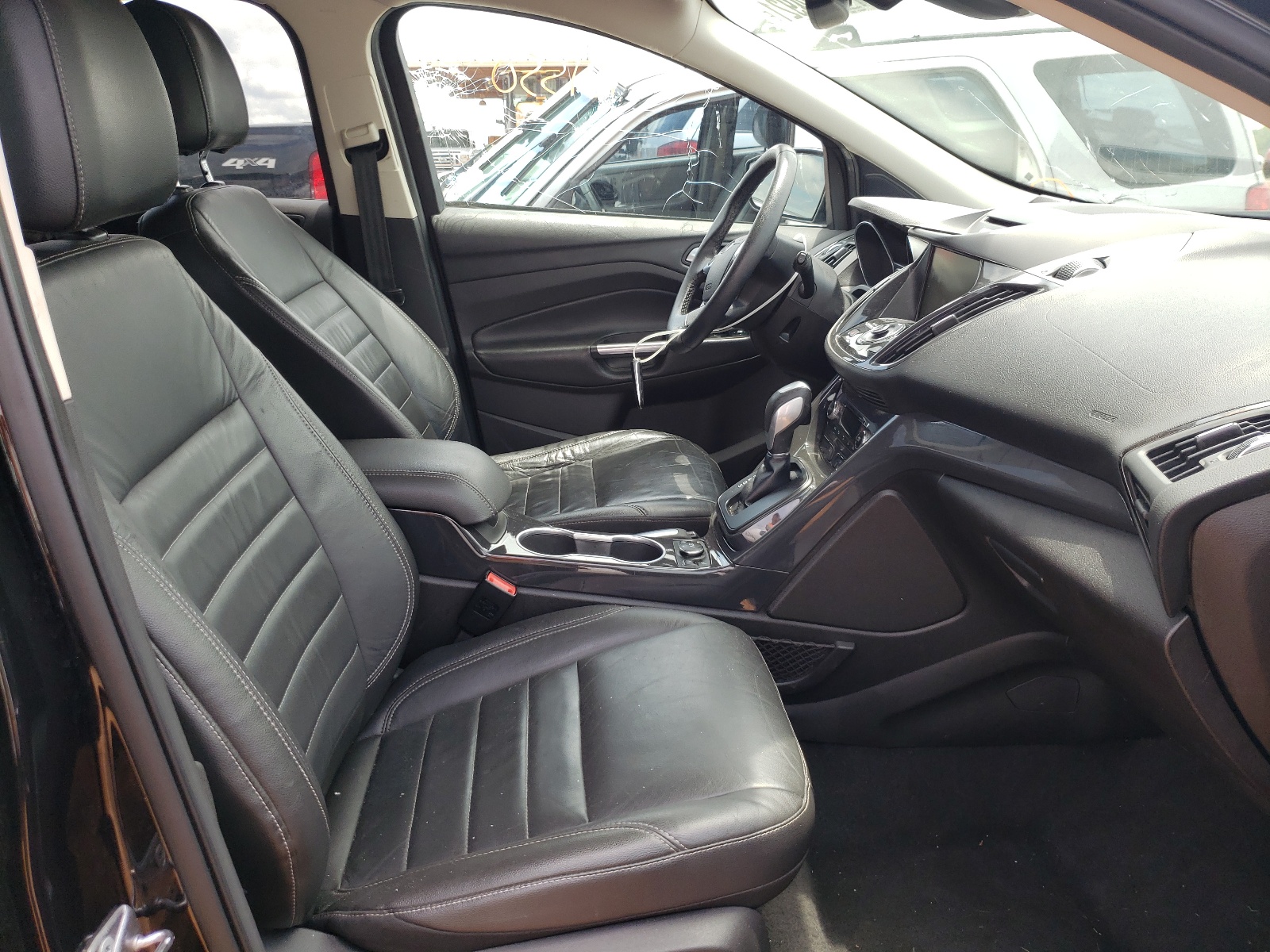 Photo 5 from auction – 2015 FORD ESCAPE TIT with VIN 1FMCU0JX7FUB57986