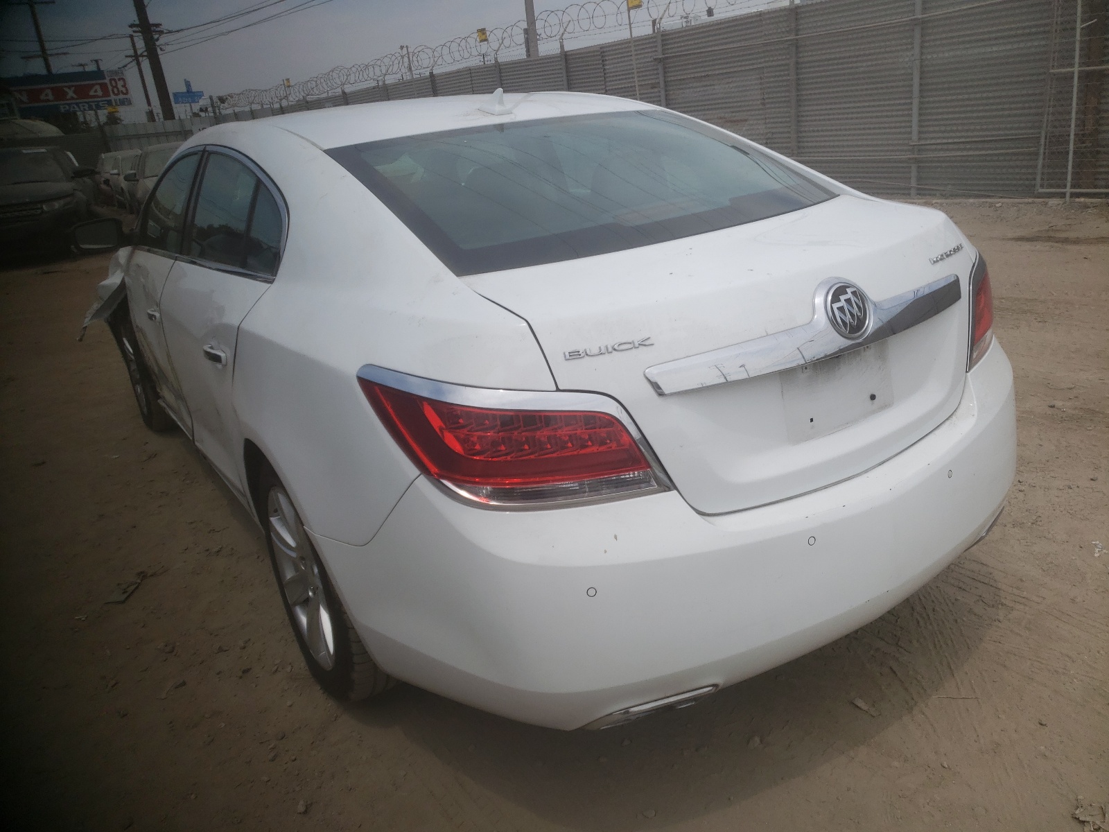Photo 3 from auction – 2013 BUICK LACROSSE with VIN 1G4GC5E3XDF174727