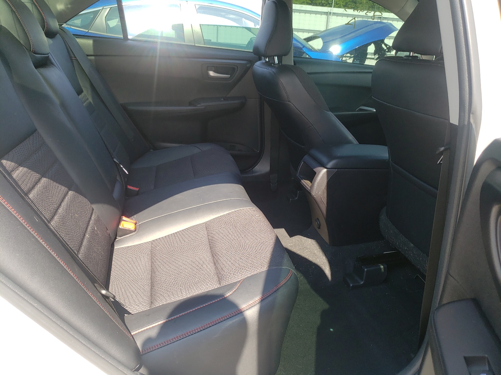 Photo 6 from auction – 2017 TOYOTA CAMRY LE with VIN 4T1BF1FK0HU700204