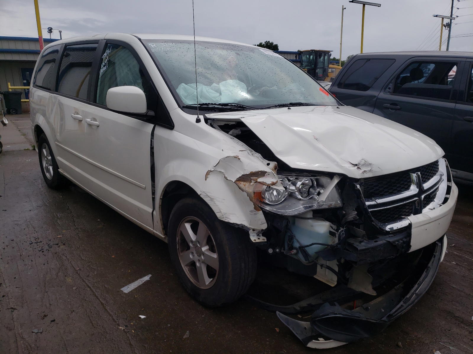 DODGE GRAND CARA 2013 with VIN 2C4RDGCG6DR502455 - Photo from auction