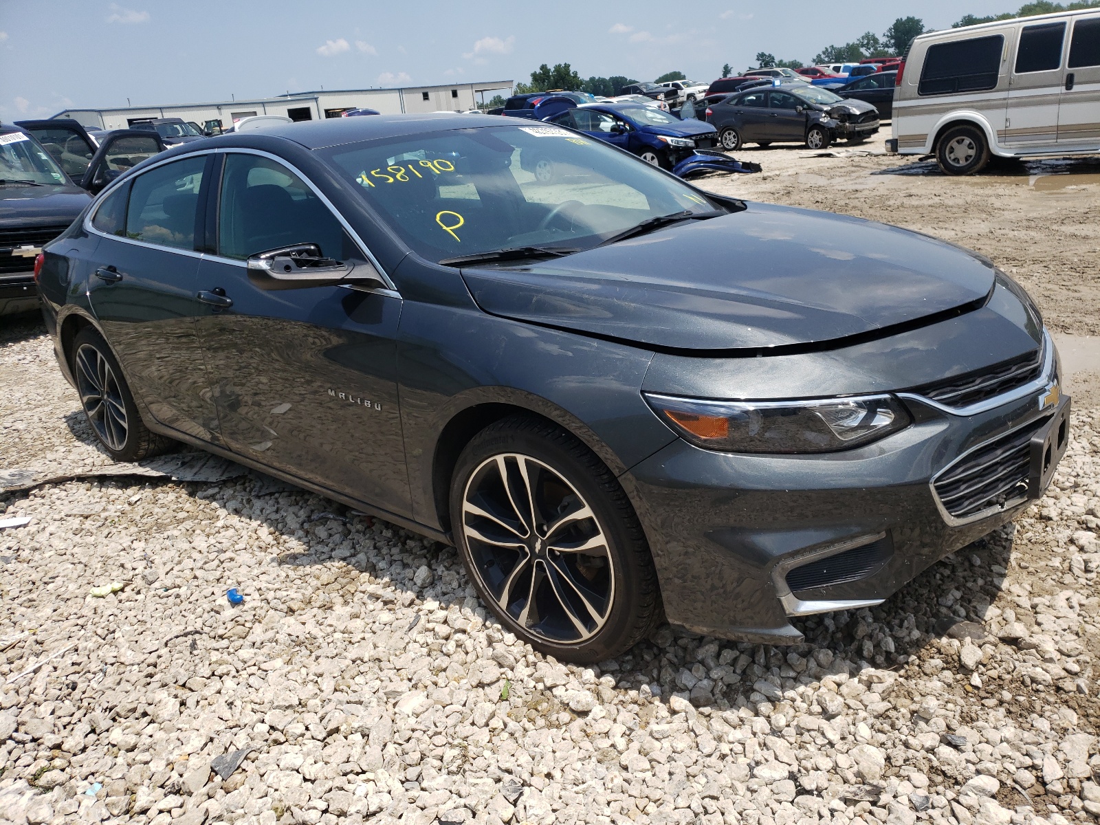 Photo 1 from auction – 2017 CHEVROLET MALIBU LT with VIN 1G1ZE5ST9HF158190