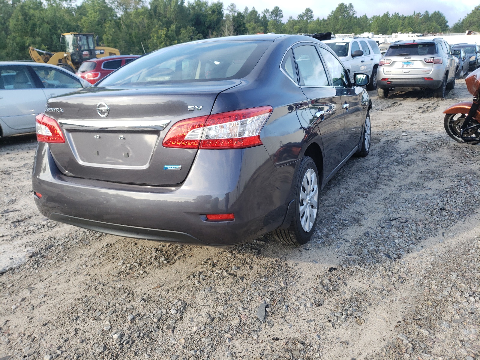 Photo 4 from auction – 2014 NISSAN SENTRA S with VIN 3N1AB7AP8EY214799