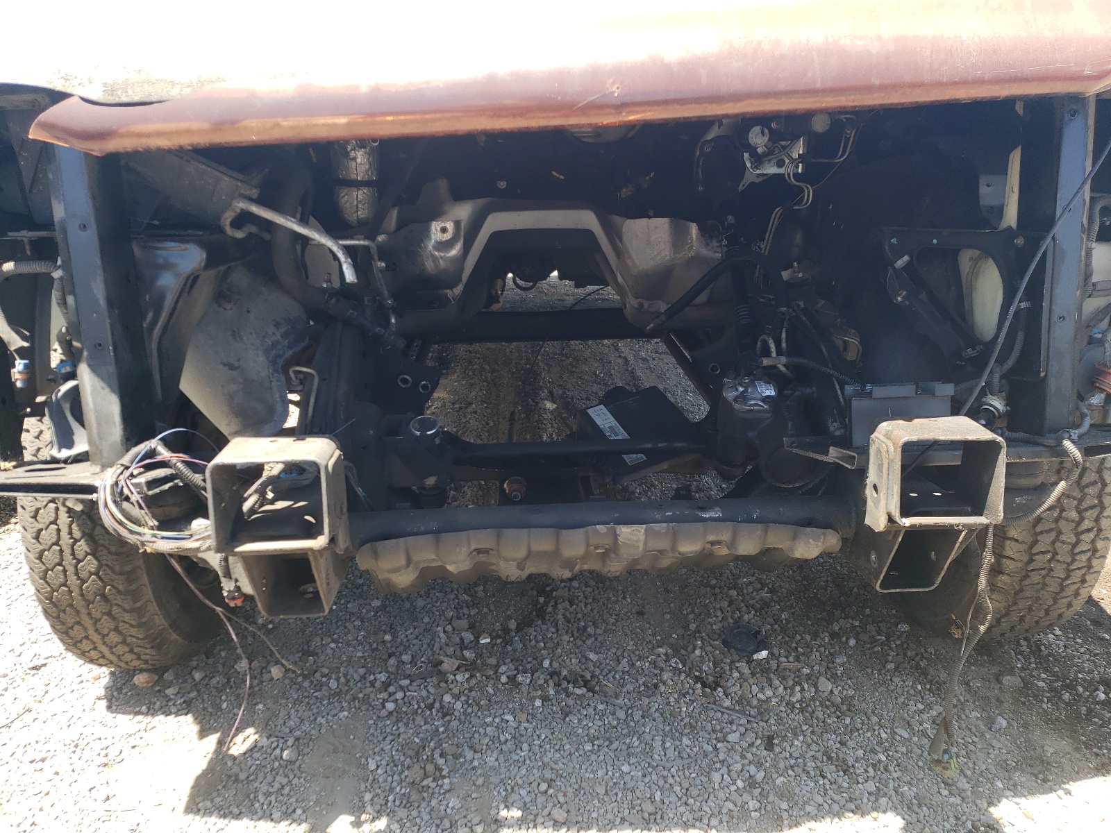 Photo 9 from auction – 2002 GMC SIERRA C15 with VIN 1GTGC13U82F118971