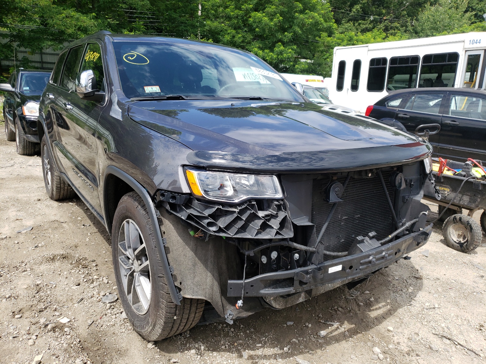 JEEP GRAND CHER 2017 with VIN 1C4RJFBG8HC735529 - Photo from auction