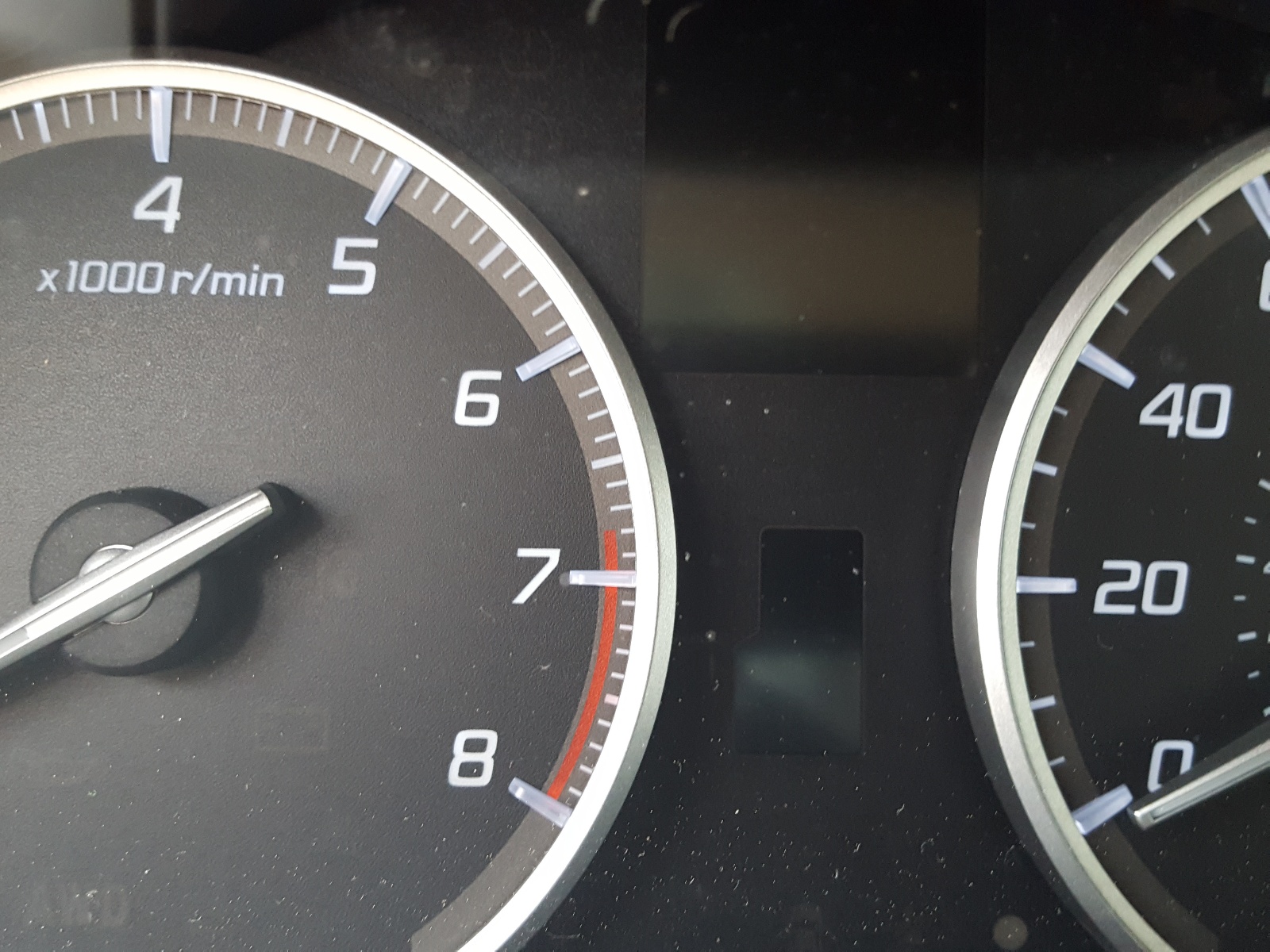 Photo 8 from auction – 2014 ACURA RDX TECHNO with VIN 5J8TB3H50EL015677
