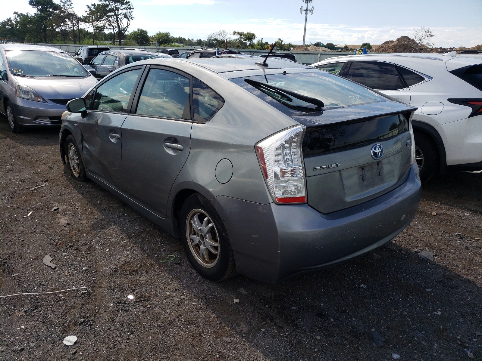 Photo 3 from auction – 2010 TOYOTA PRIUS with VIN JTDKN3DUXA0009895