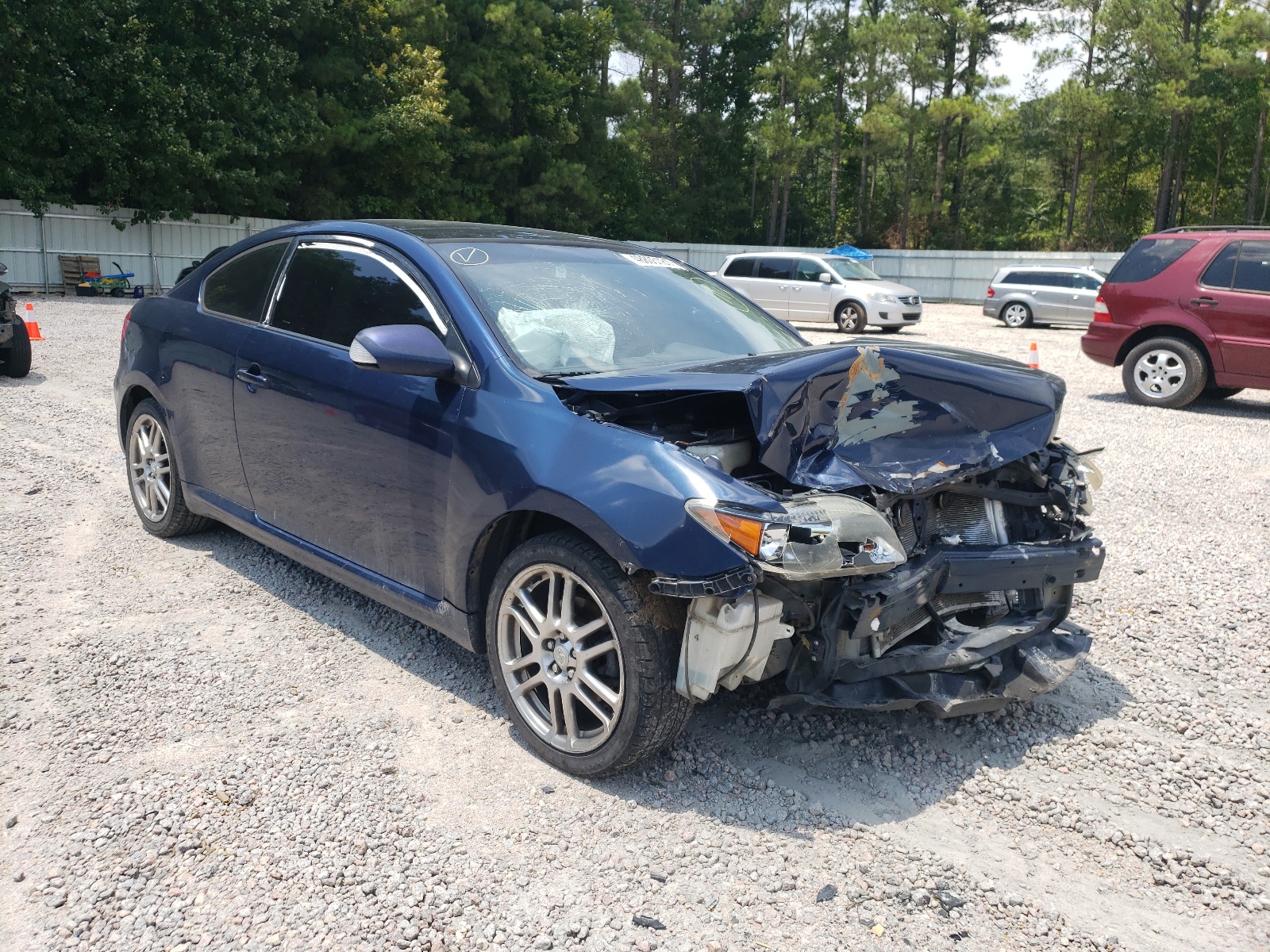 Photo 1 from auction – 2005 TOYOTA SCION TC with VIN JTKDE177350037295
