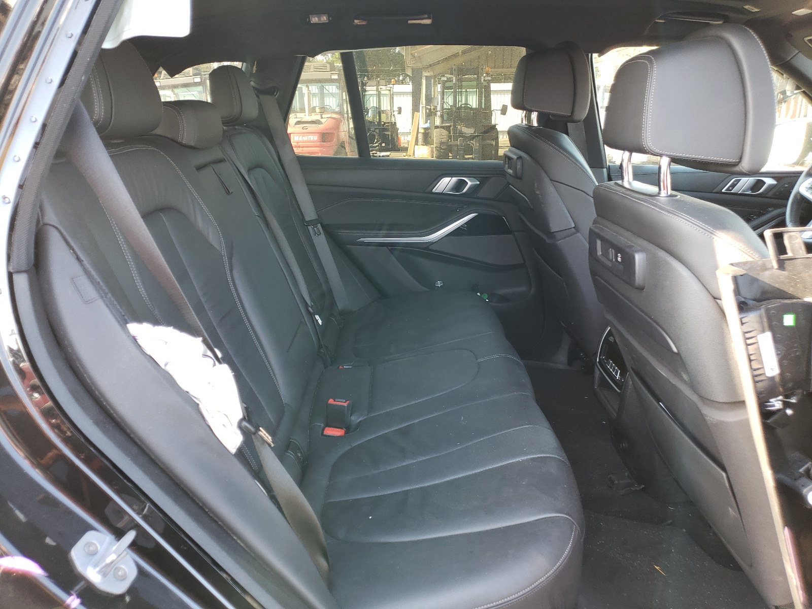 Photo 6 from auction – 2019 BMW X5 XDRIVE5 with VIN 5UXJU2C50KLB15437