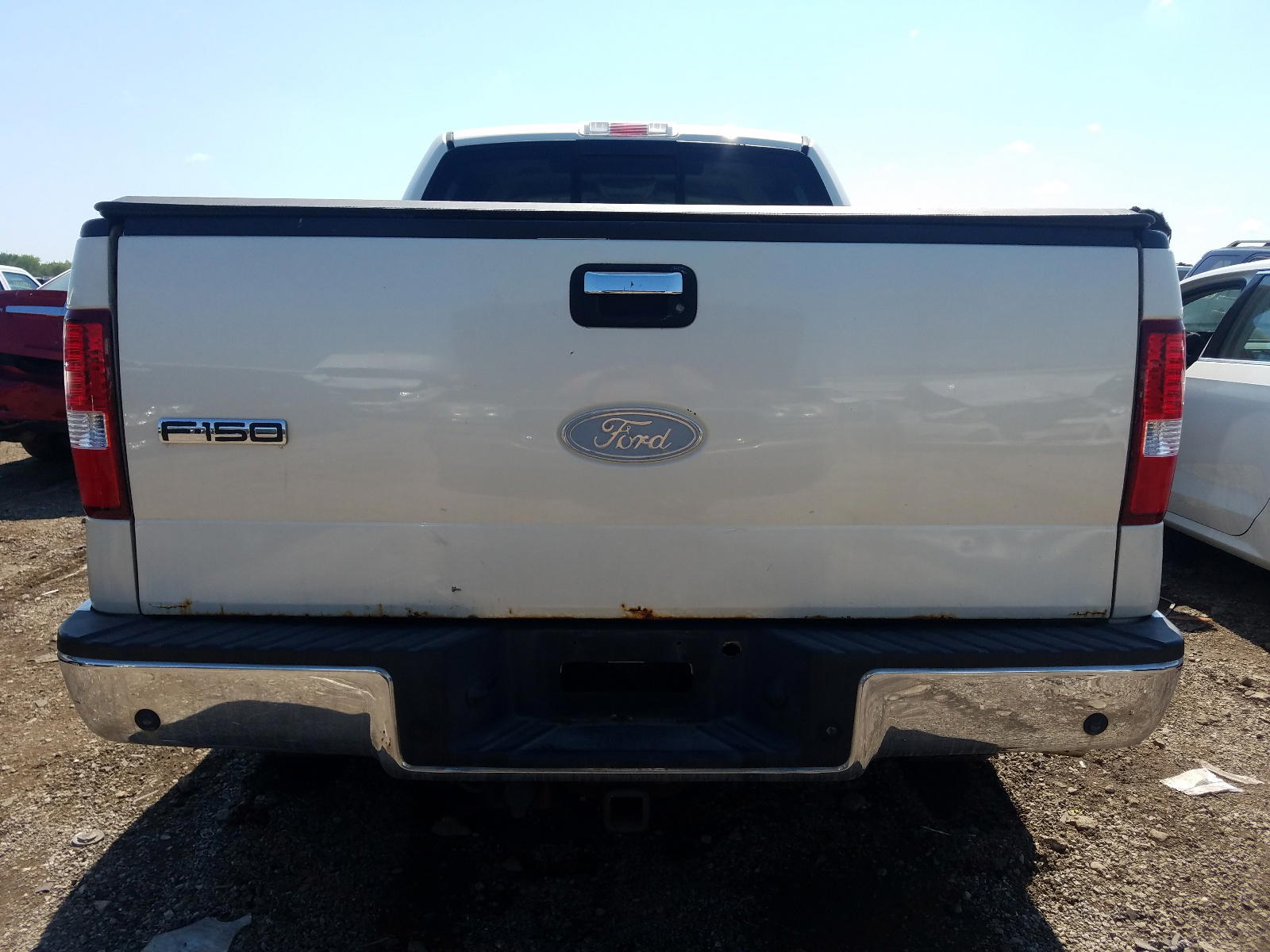 Photo 9 from auction – 2007 FORD F-150 with VIN 1FTPW145X7FA97482