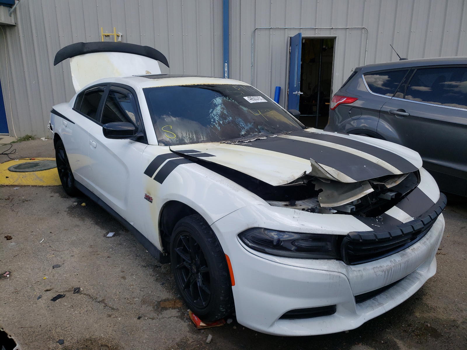 DODGE CHARGER R/ 2016 with VIN 2C3CDXCTXGH301997 - Photo from auction