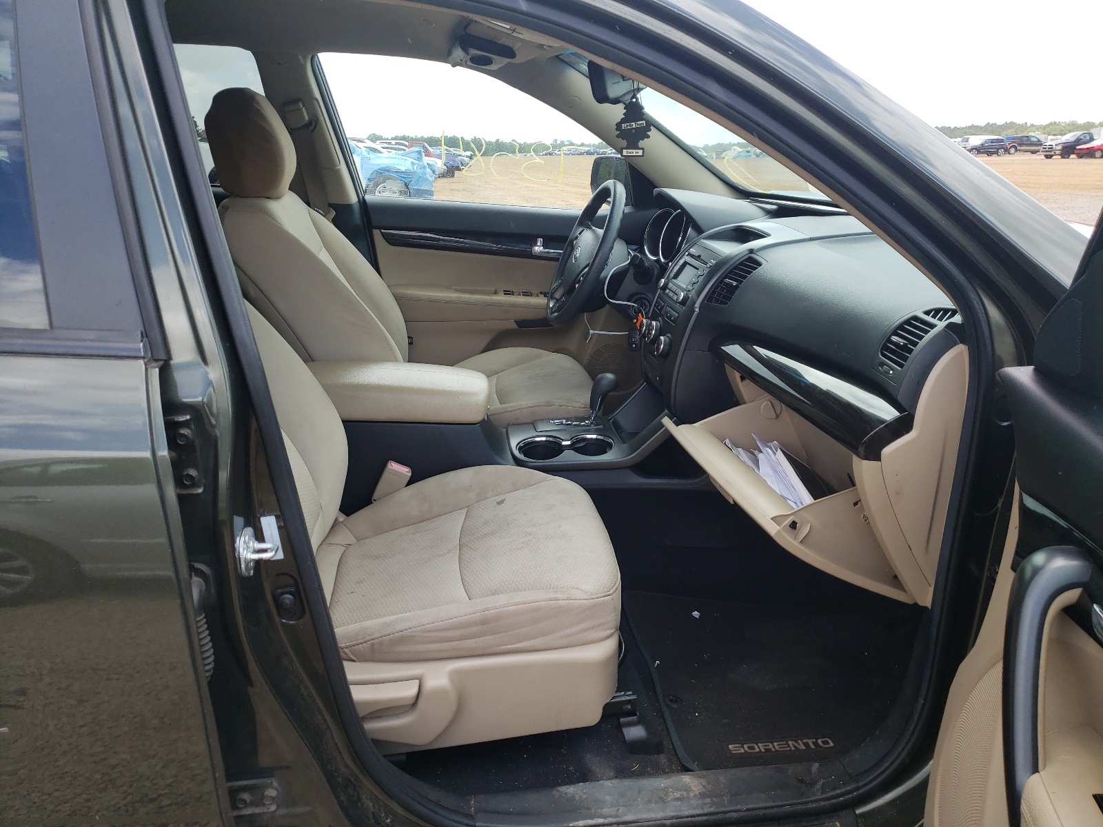Photo 5 from auction – 2012 KIA SORENTO BA with VIN 5XYKT4A64CG279834