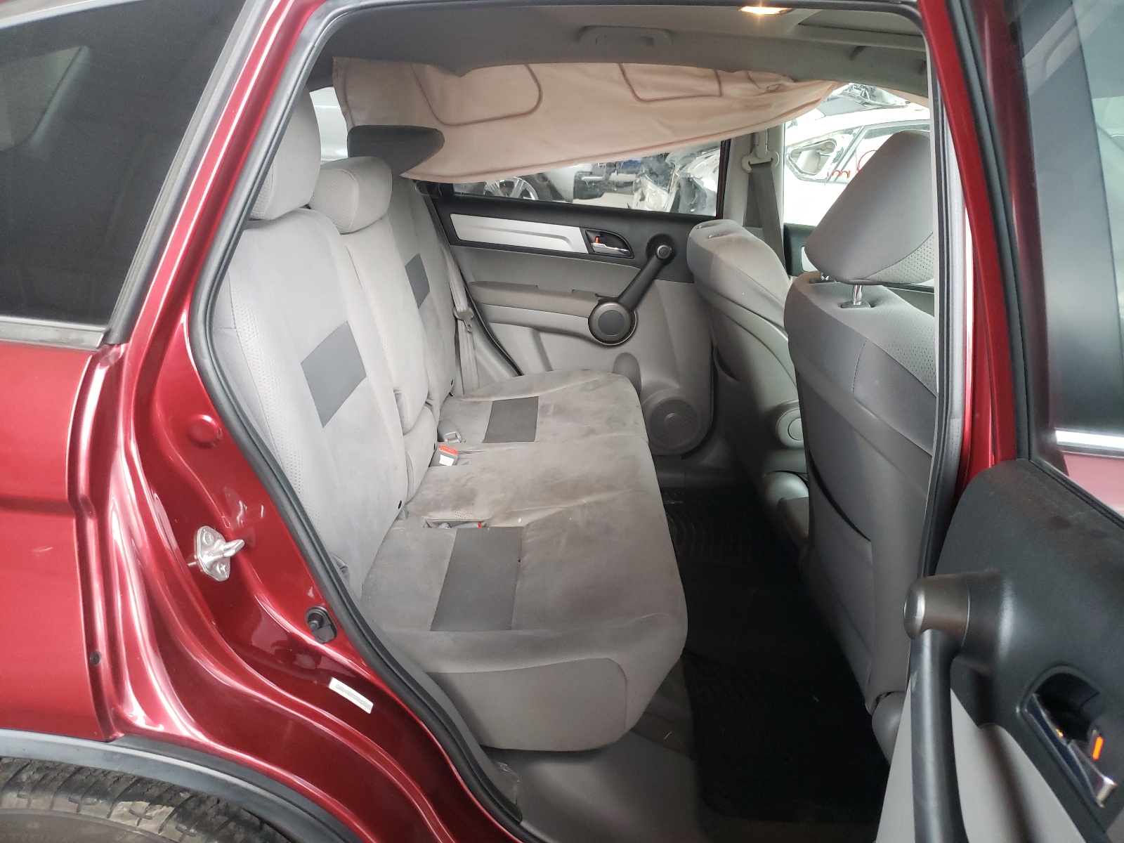 Photo 6 from auction – 2011 HONDA CR-V EX with VIN JHLRE4H52BC004622
