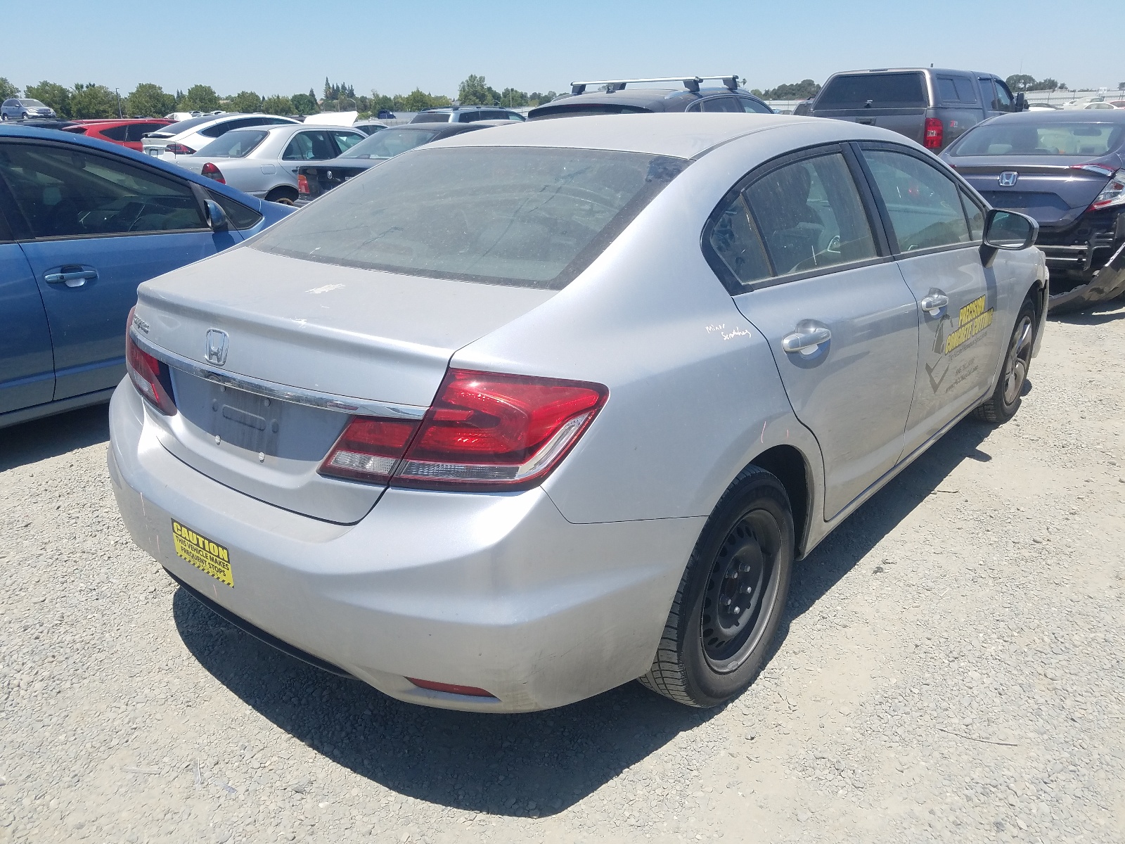 Photo 4 from auction – 2015 HONDA CIVIC LX with VIN 2HGFB2F58FH515000