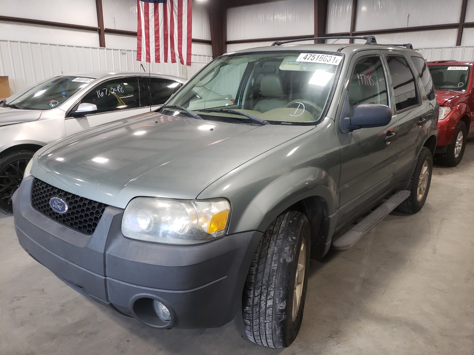 Photo 2 from auction – 2006 FORD ESCAPE XLT with VIN 1FMYU03136KA40691