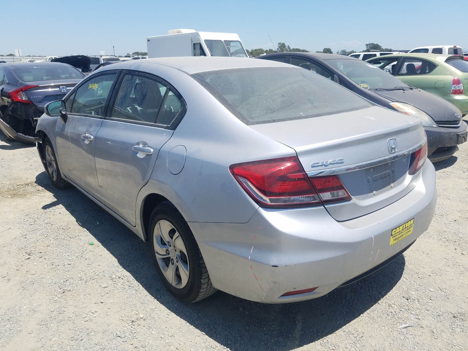 Photo 3 from auction – 2015 HONDA CIVIC LX with VIN 2HGFB2F58FH515000