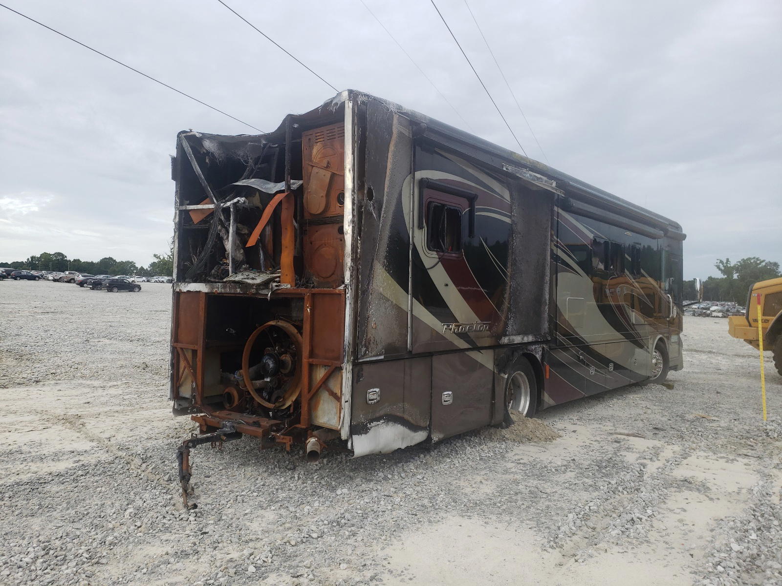 Photo 4 from auction – 2015 FREIGHTLINER CHASSIS XC with VIN 4UZACGCY6FCGU8440